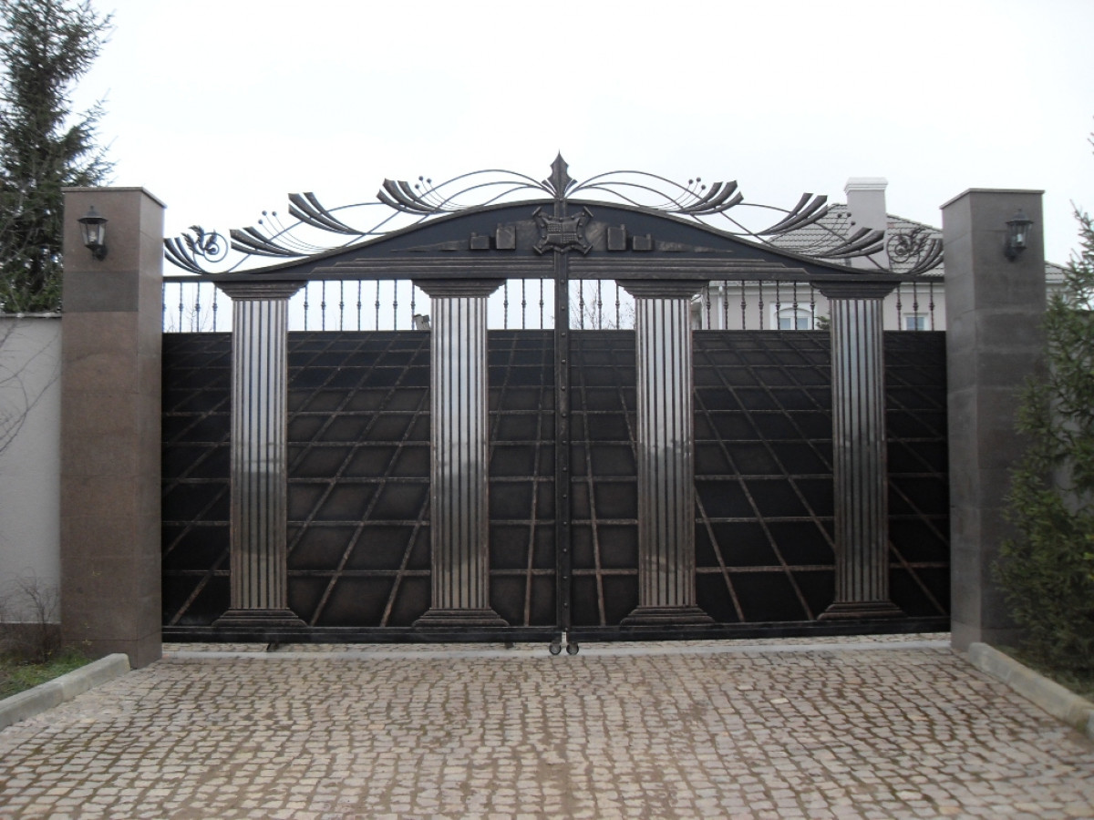 Декоративные откатные ворота